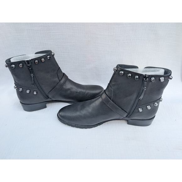 Stuart Weitzman Go West Leather Studded Ankle Boots Womens Sz 8.5 Moto Festival - Picture 1 of 8